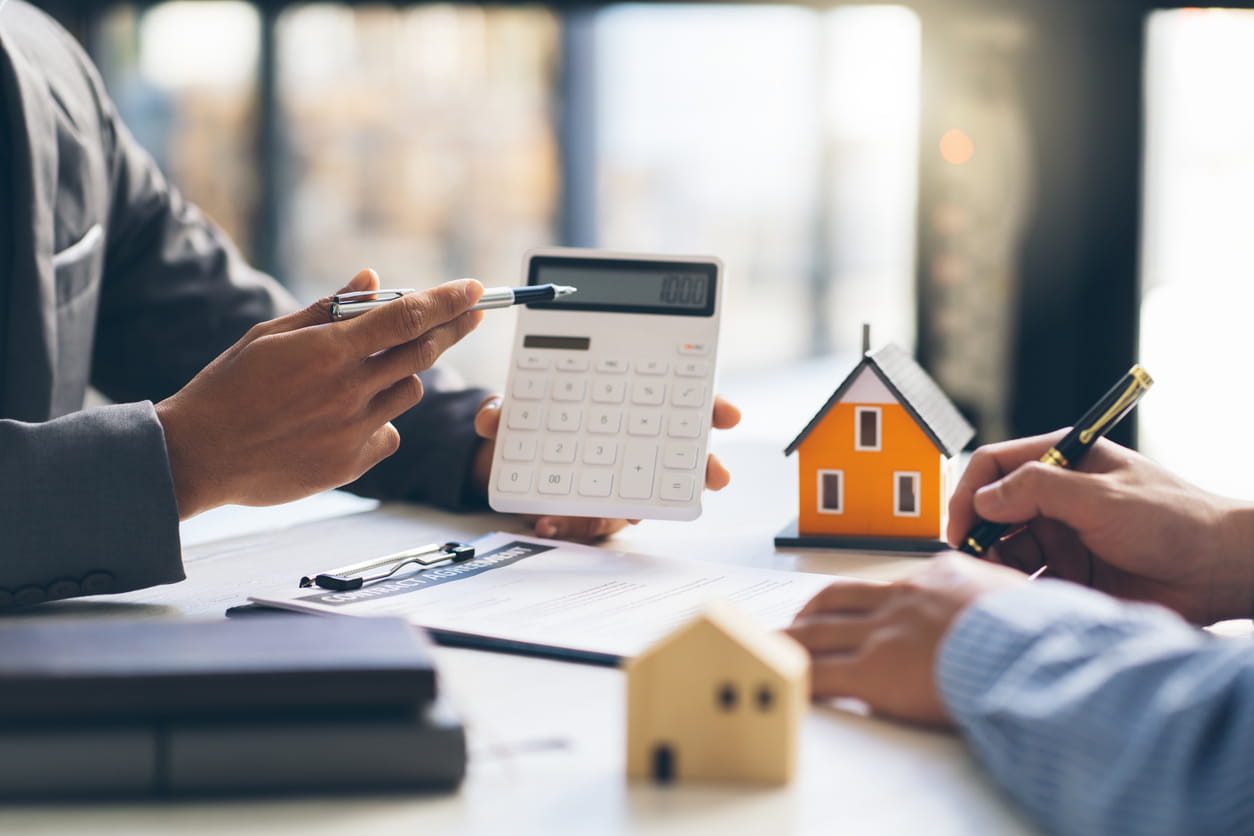 The True Cost of Buying and Selling a Property in the UK